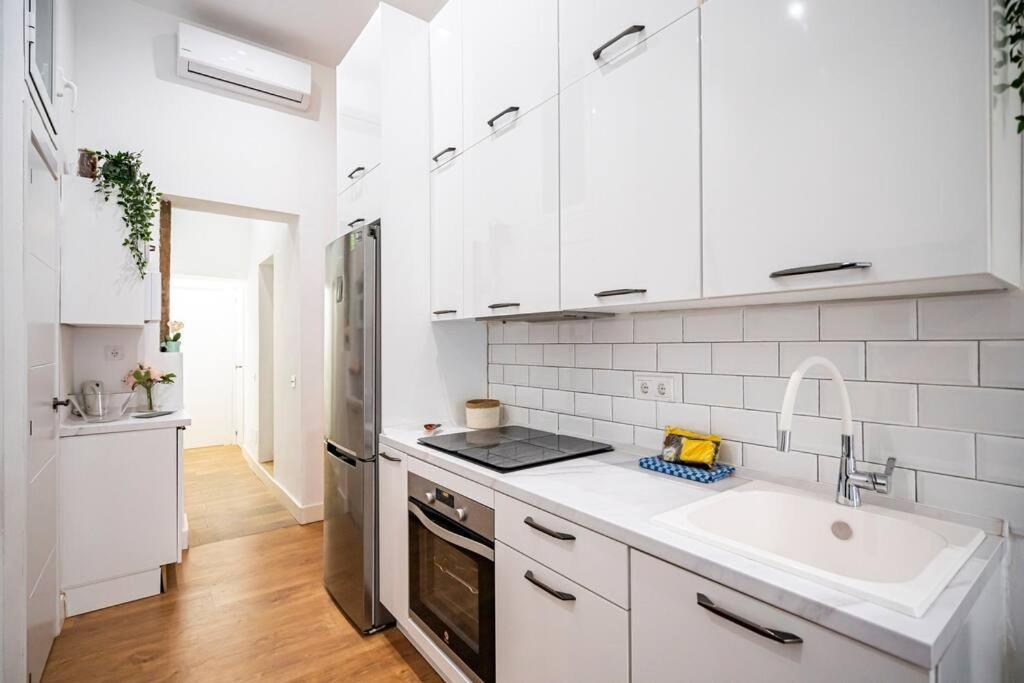 Chamberi - Quiet Flat, Ideal For Families Cas 马德里 外观 照片